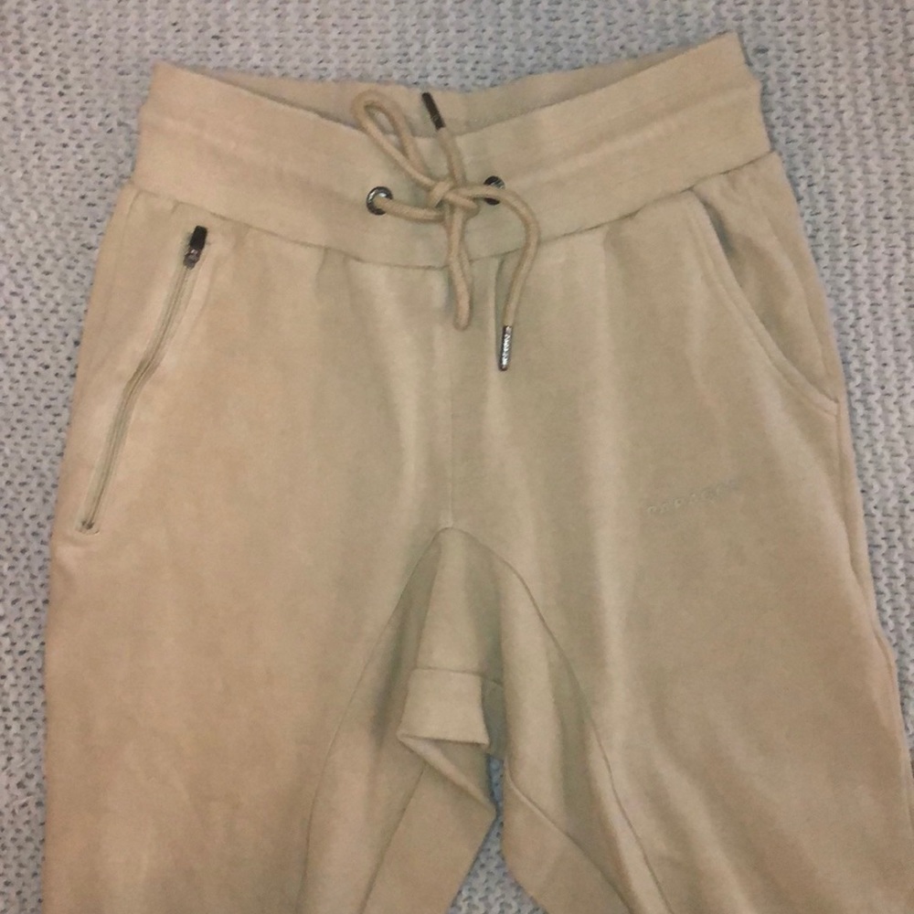 Paragon tan joggers